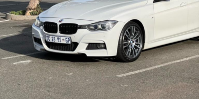 BMW 330d (R280 000)